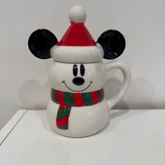 Mickey Mouse Snowman Mug - Picture 1 of 4